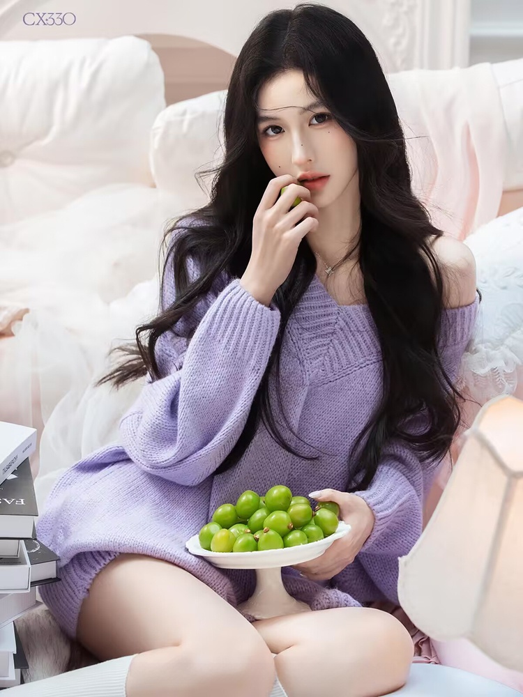 Autumn Winter Purple Sweater O - Lighting In Photography Studio 评论和价格